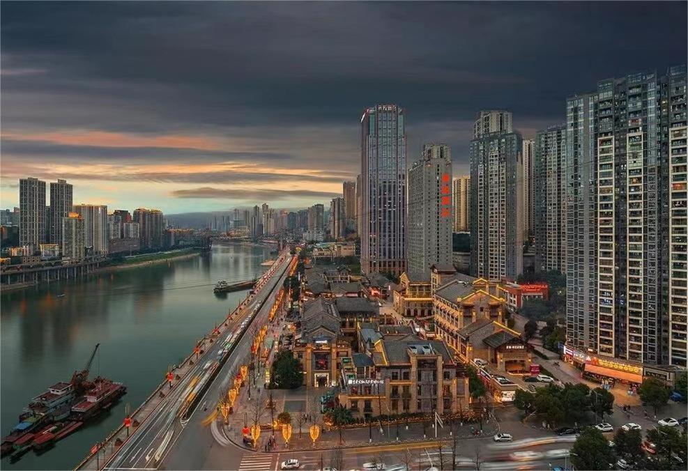 漫途高空酒店洪崖洞夜景店Boutique of Meditation 重庆 外观 照片