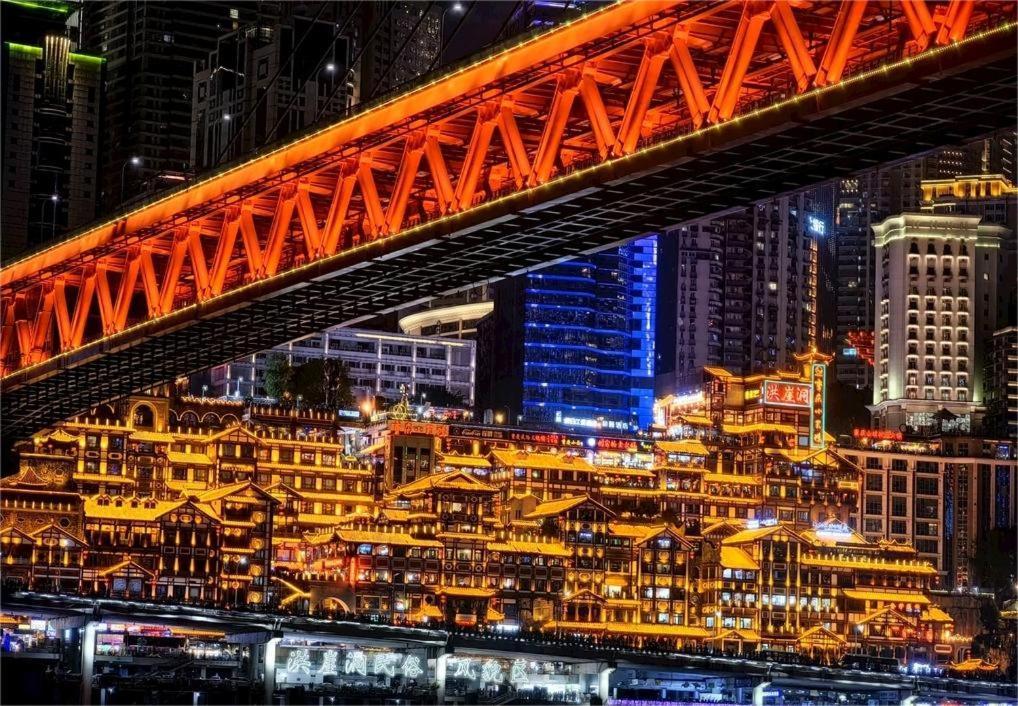 漫途高空酒店洪崖洞夜景店Boutique of Meditation 重庆 外观 照片