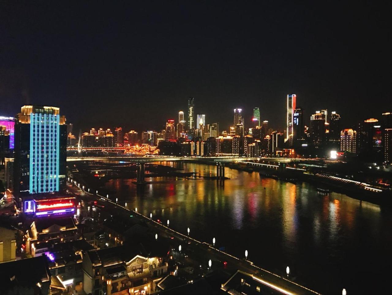漫途高空酒店洪崖洞夜景店Boutique of Meditation 重庆 外观 照片